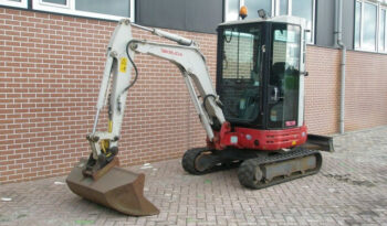 MINI PELLE TAKEUCHI TB23R SUR CHENILLES